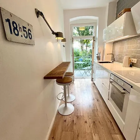 3 Burghof Mit Balkon Im Herzen Flensburgs Lägenhet