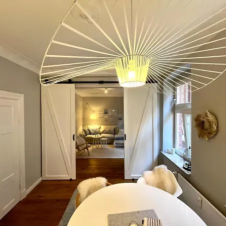 3 Burghof Mit Balkon Im Herzen Flensburgs * Flensburg