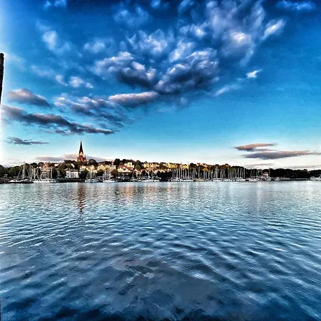 Lägenhet 3 Burghof Mit Balkon Im Herzen Flensburgs *